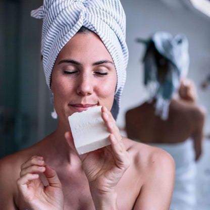 Sabonete Personalizado • DNA Myska • Conjunto de 3 uni. +/- 200g